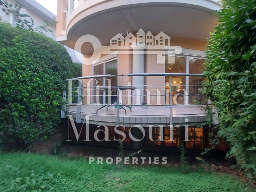 Εξωτερικοι χώροι