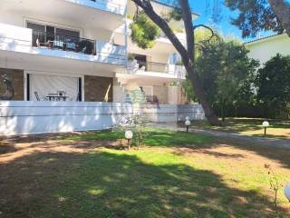 OUTSIDE VIEW OF THE BUILDING