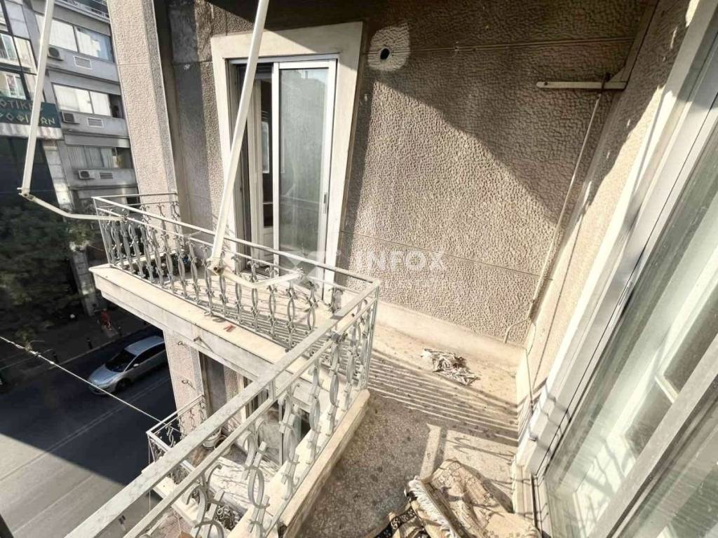 Θέα από μπαλκόνι