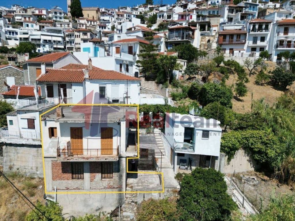 Εσωτερικοι χώροι