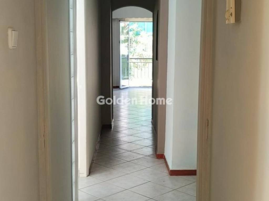 Χολ - Διάδρομος