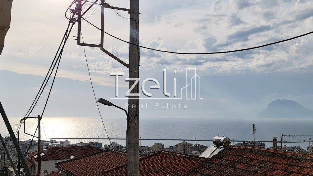 Θέα απο μπαλκόνι