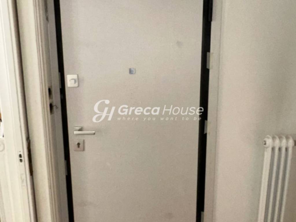 Διαμέρισμα 95 τ.μ. προς πώληση στο Ζωγράφου Κέντρο