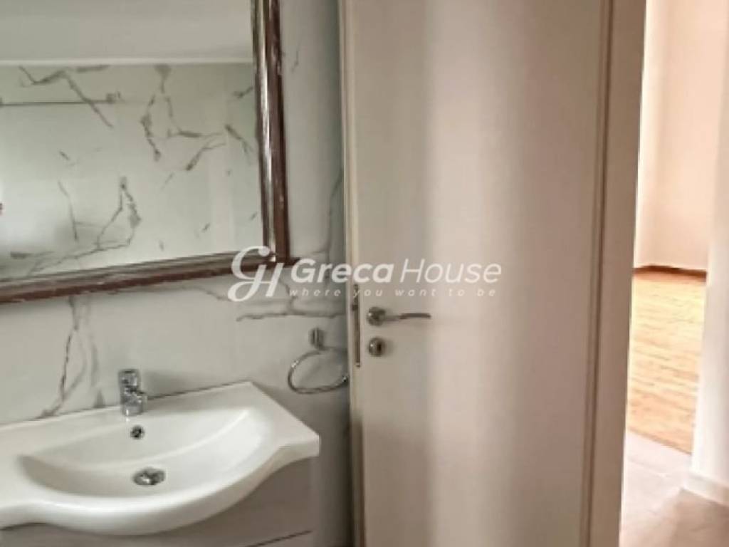 Διαμέρισμα 95 τ.μ. προς πώληση στο Ζωγράφου Κέντρο