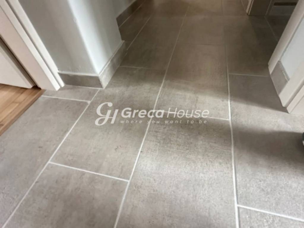 Διαμέρισμα 95 τ.μ. προς πώληση στο Ζωγράφου Κέντρο