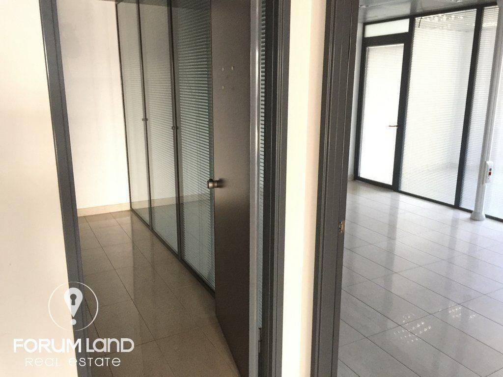 Forumland Real Estate, grapheiakos choros