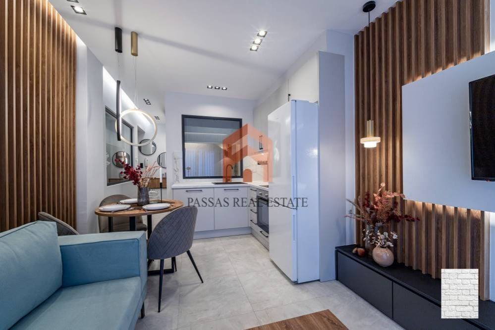 Σαλοκουζίνα