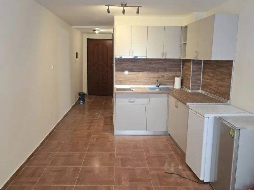 Forumland Real Estate, Studio 32τμ