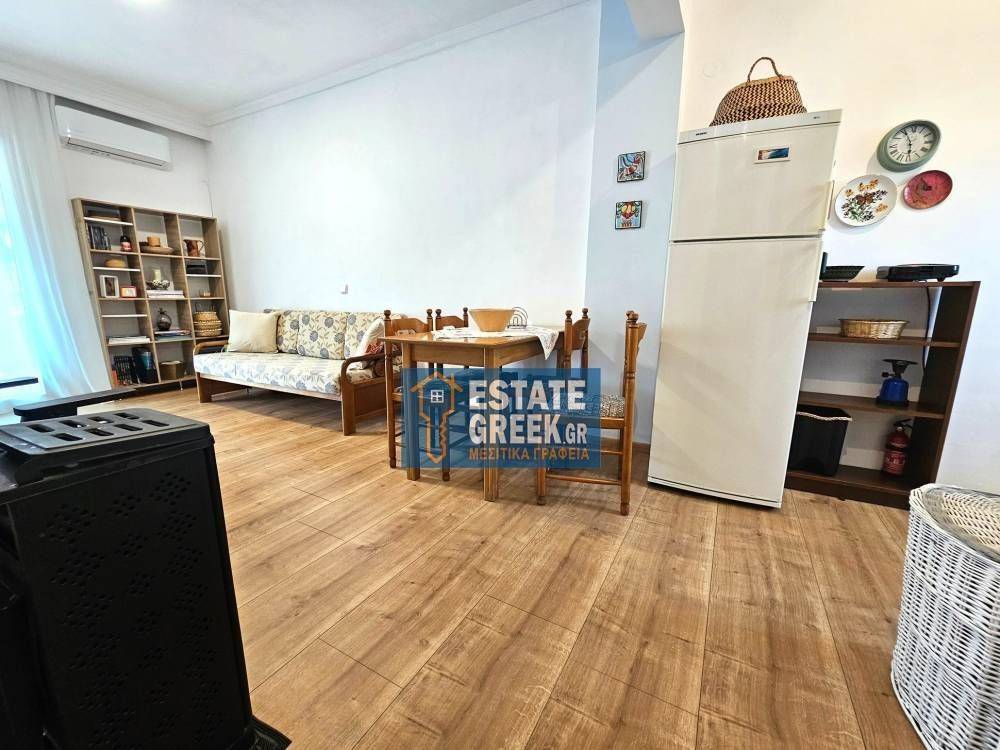 ★ 60μ από θάλασσα ★ Πλήρως επιπλωμένη ★ Ανακαίνιση 2023 ★ 