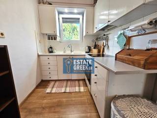 ★ 60μ από θάλασσα ★ Πλήρως επιπλωμένη ★ Ανακαίνιση 2023 ★ 