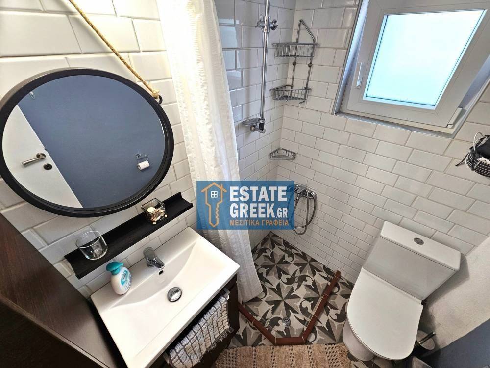 ★ 60μ από θάλασσα ★ Πλήρως επιπλωμένη ★ Ανακαίνιση 2023 ★ 