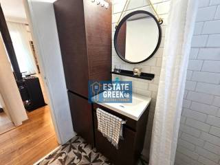 ★ 60μ από θάλασσα ★ Πλήρως επιπλωμένη ★ Ανακαίνιση 2023 ★ 