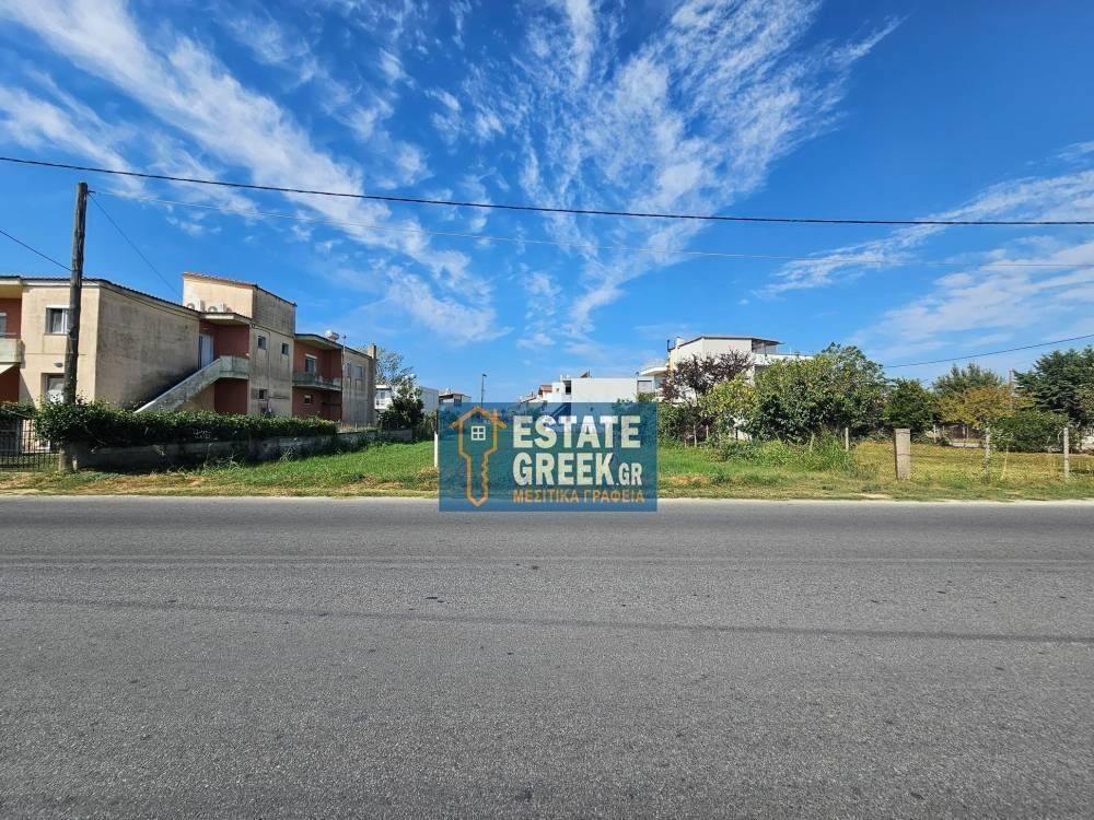  Builds 781 sq.m.  IDEAL FOR A HOTEL  On a main road  EXCLUSIVE 