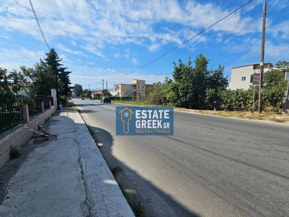  Builds 781 sq.m.  IDEAL FOR A HOTEL  On a main road  EXCLUSIVE 