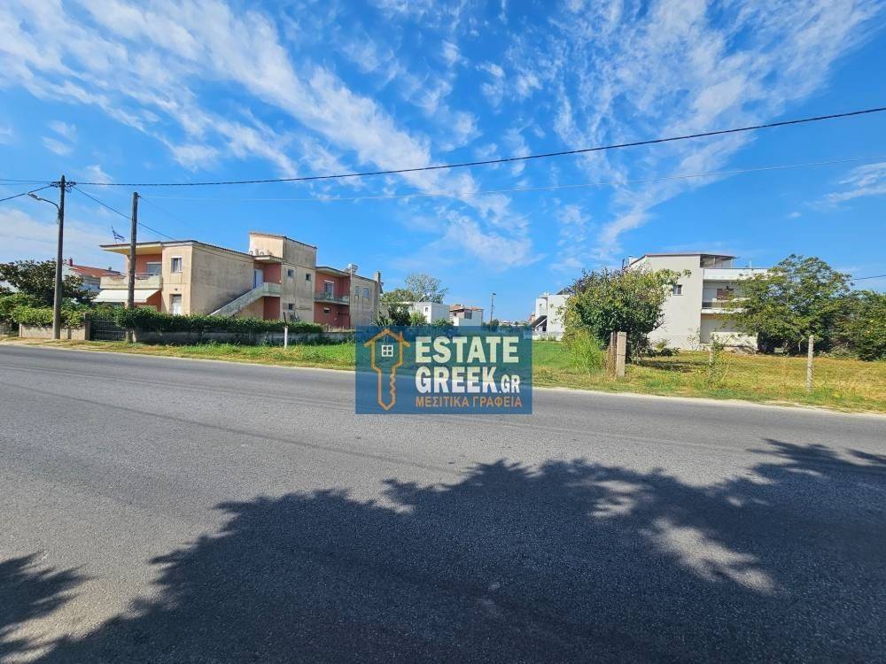  Builds 781 sq.m.  IDEAL FOR A HOTEL  On a main road  EXCLUSIVE 