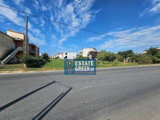  Builds 781 sq.m.  IDEAL FOR A HOTEL  On a main road  EXCLUSIVE 