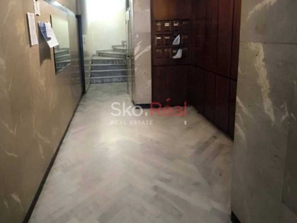 Είσοδος οικοδομής