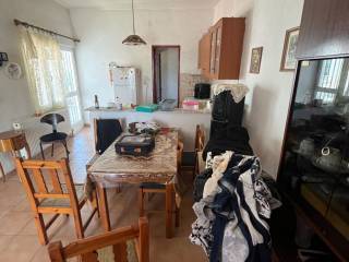 ΣΑΛΟΝΙ ΠΡΩΤΟΥ ΟΡΟΦΟΥ