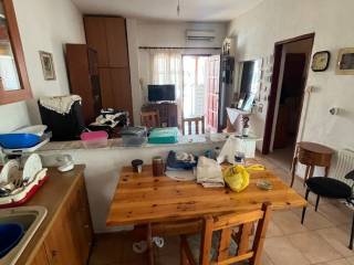 ΣΑΛΟΝΙ ΠΡΩΤΟΥ ΟΡΟΦΟΥ