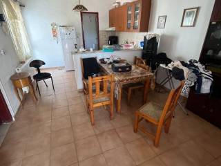 ΣΑΛΟΝΙ ΠΡΩΤΟΥ ΟΡΟΦΟΥ