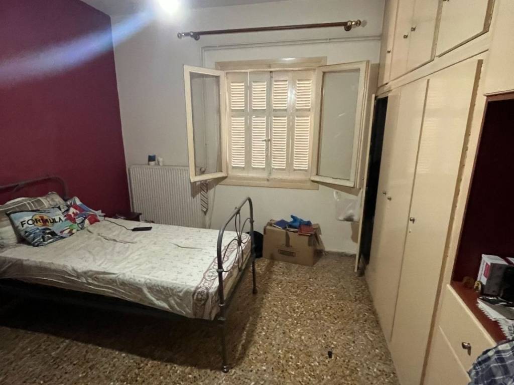 ΚΡΕΒΒΑΤΟΚΑΜΑΡΑ ΙΣΟΓΕΙΟΥ