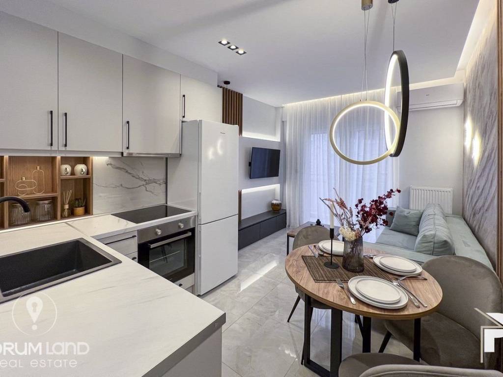 Forumland Real Estate, Σαλοκουζίνα