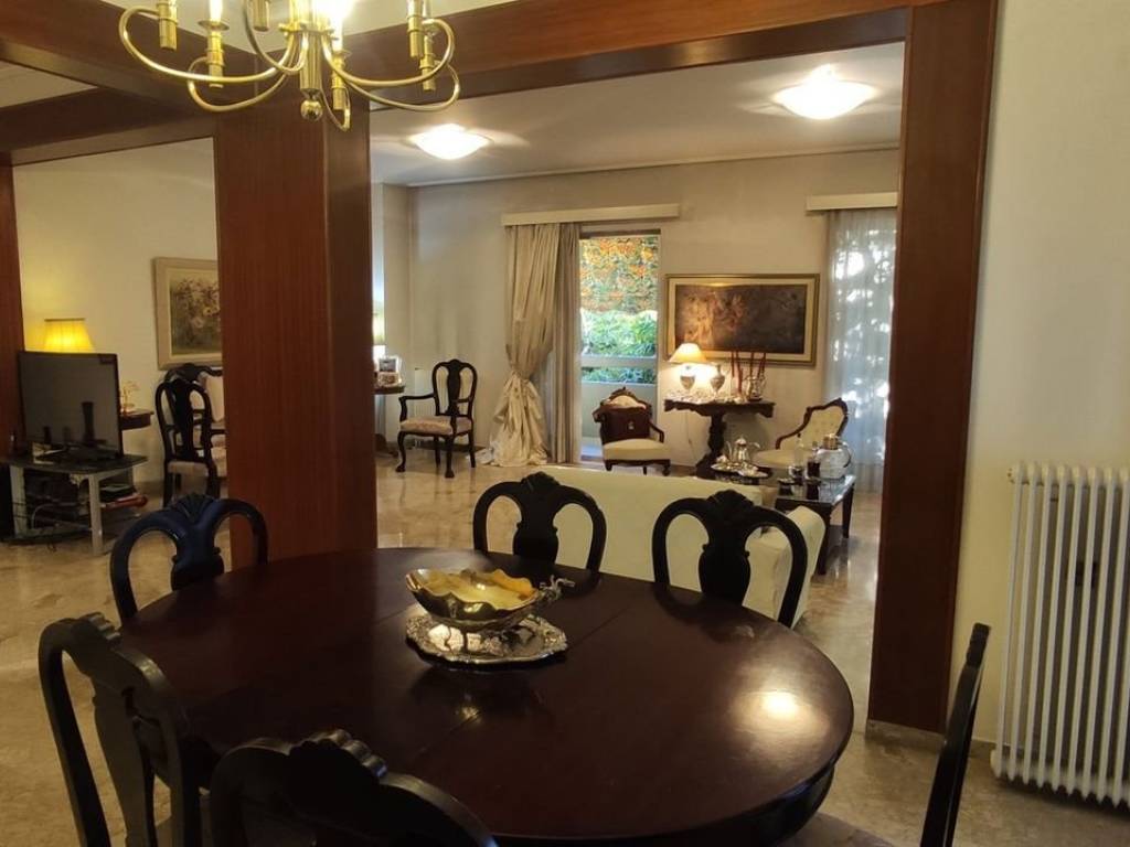 Τραπεζαρία