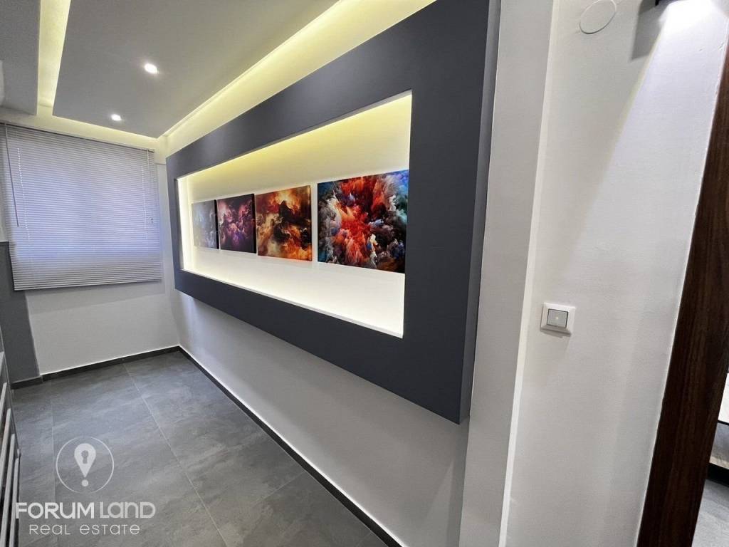 Forumland Real Estate, Φωτογραφίες από προηγούμενη δουλειά