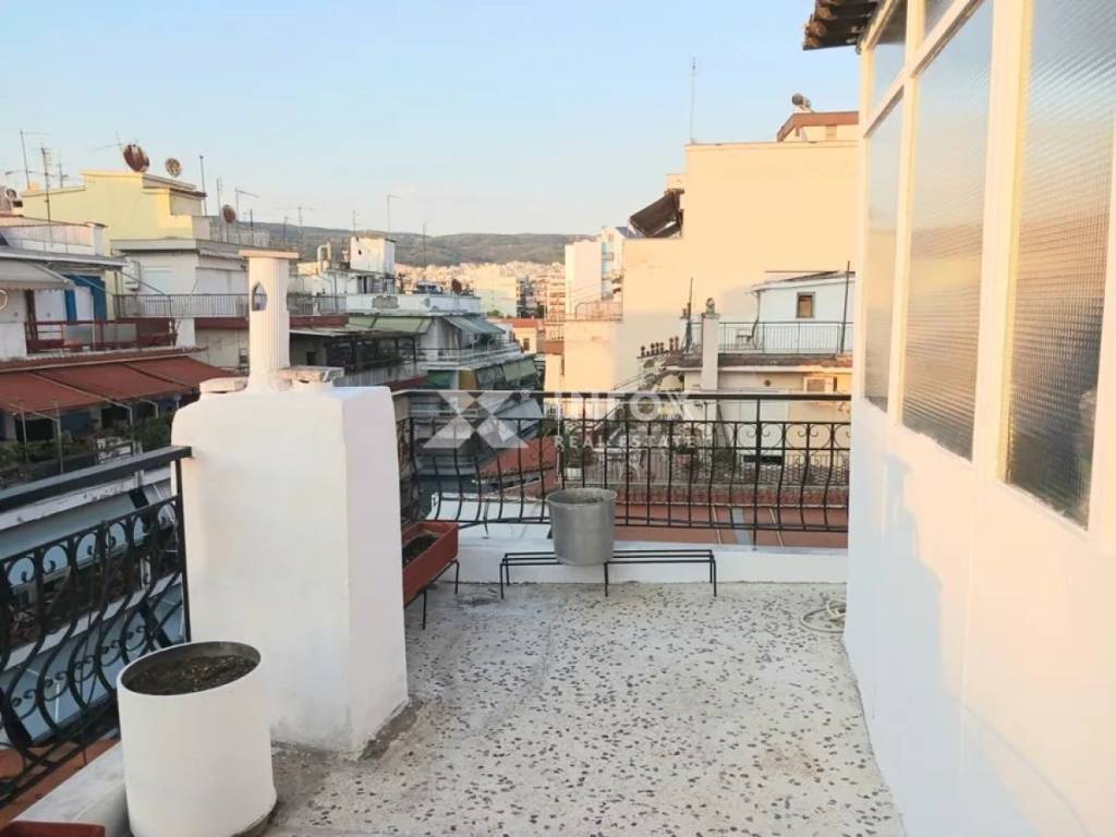 Θέα από μπαλκόνι