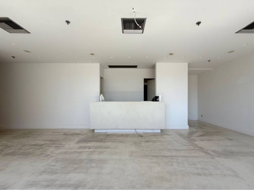 erithros_commercial_office_for_rent