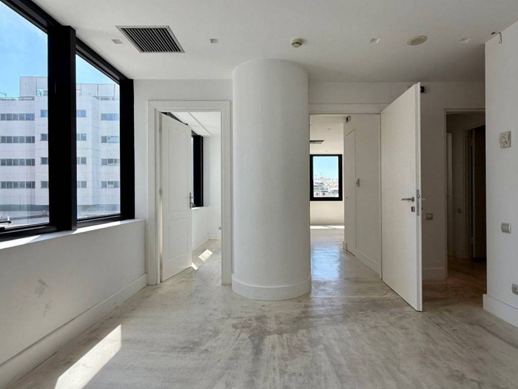 erithros_commercial_office_for_rent