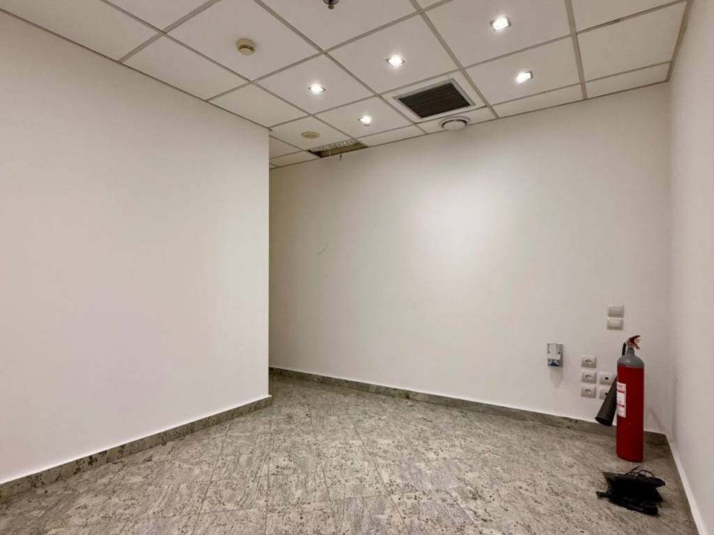 erithros_commercial_office_for_rent