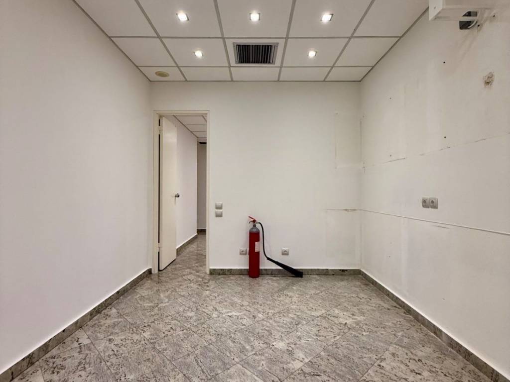 erithros_commercial_office_for_rent