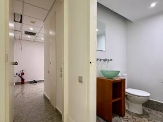 erithros_commercial_office_for_rent