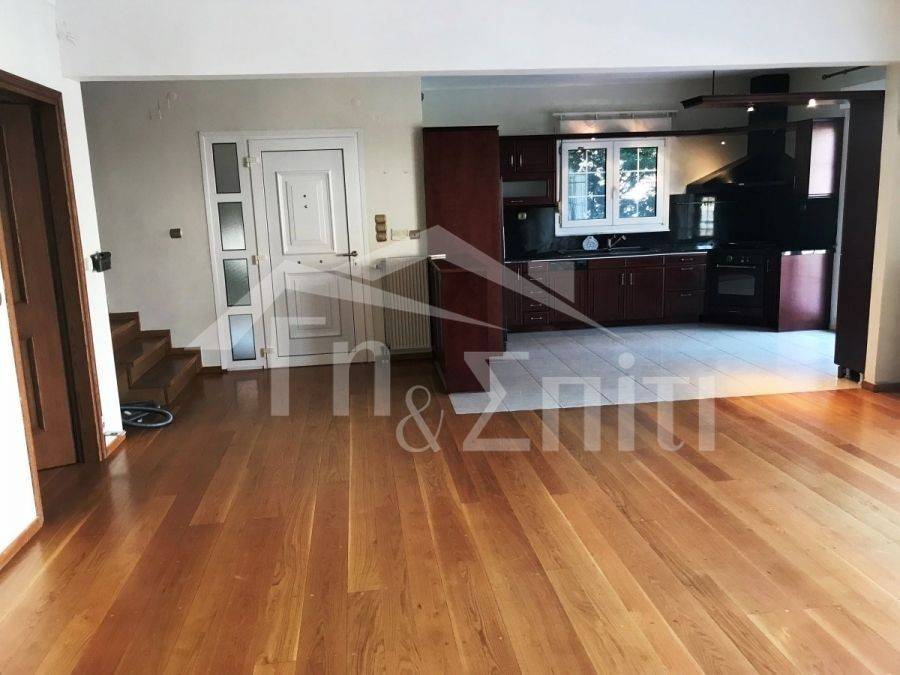 Σαλοκουζίνα