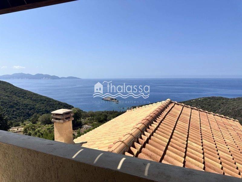 Θέα από μπαλκόνι