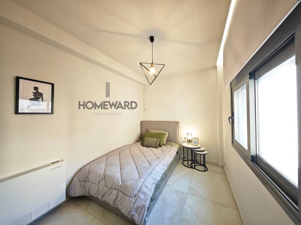 Mono krebati kai ntoylapa