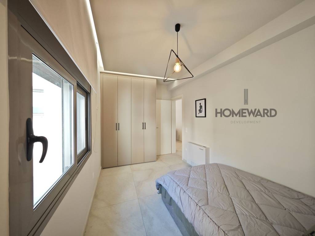 Mono krebati kai ntoylapa