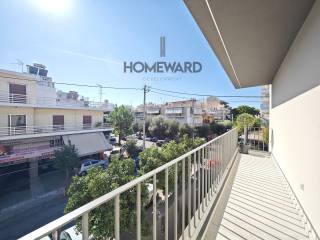 Mpalkoni epi tes odoy THermopylon