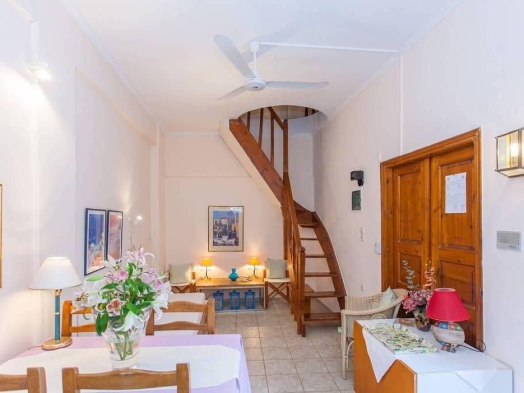 Εσωτερικοι χώροι