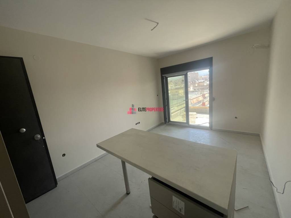 ΣΑΛΟΚΟΥΖΙΝΑ