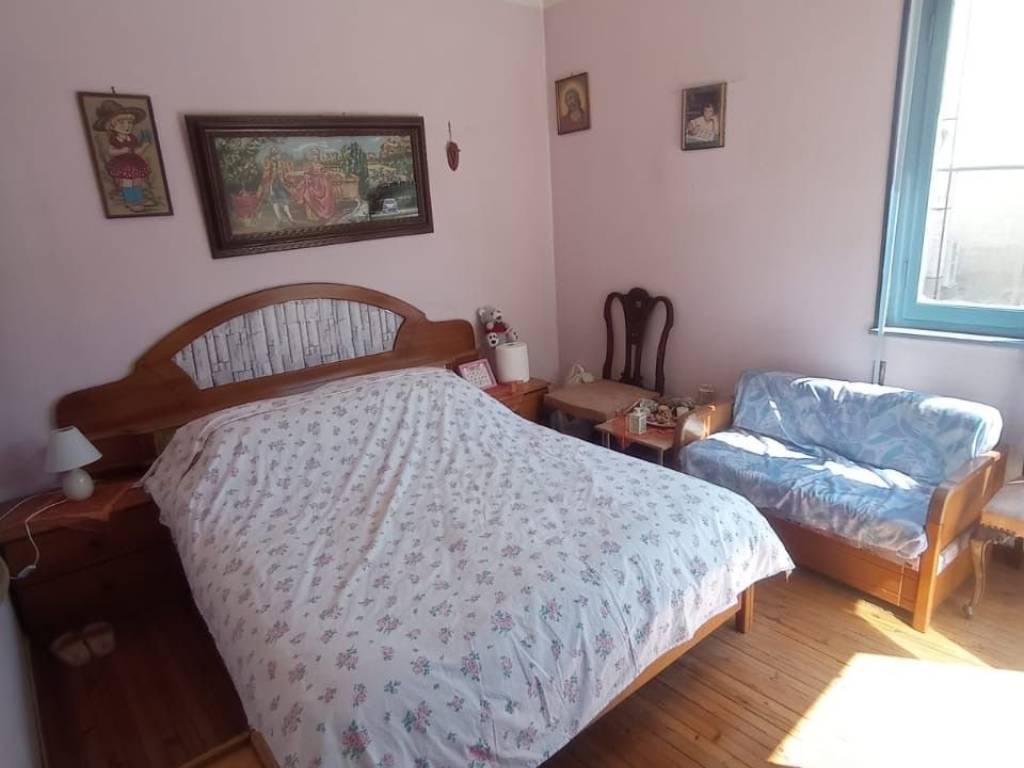 ΚΡΕΒΒΑΤΟΚΑΜΑΡΑ