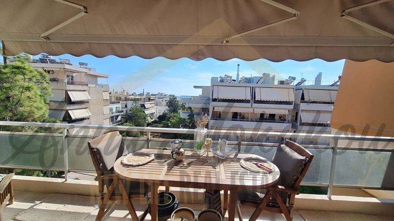 Θέα από μπαλκόνι