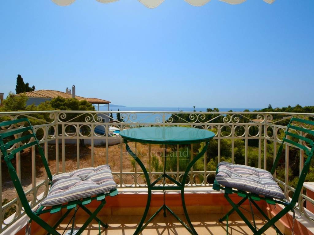 Θέα από μπαλκόνι