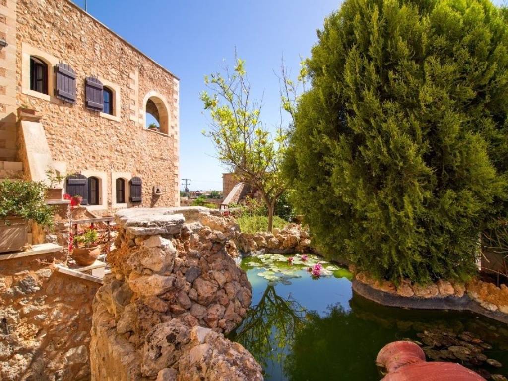 Εσωτερικοι χώροι