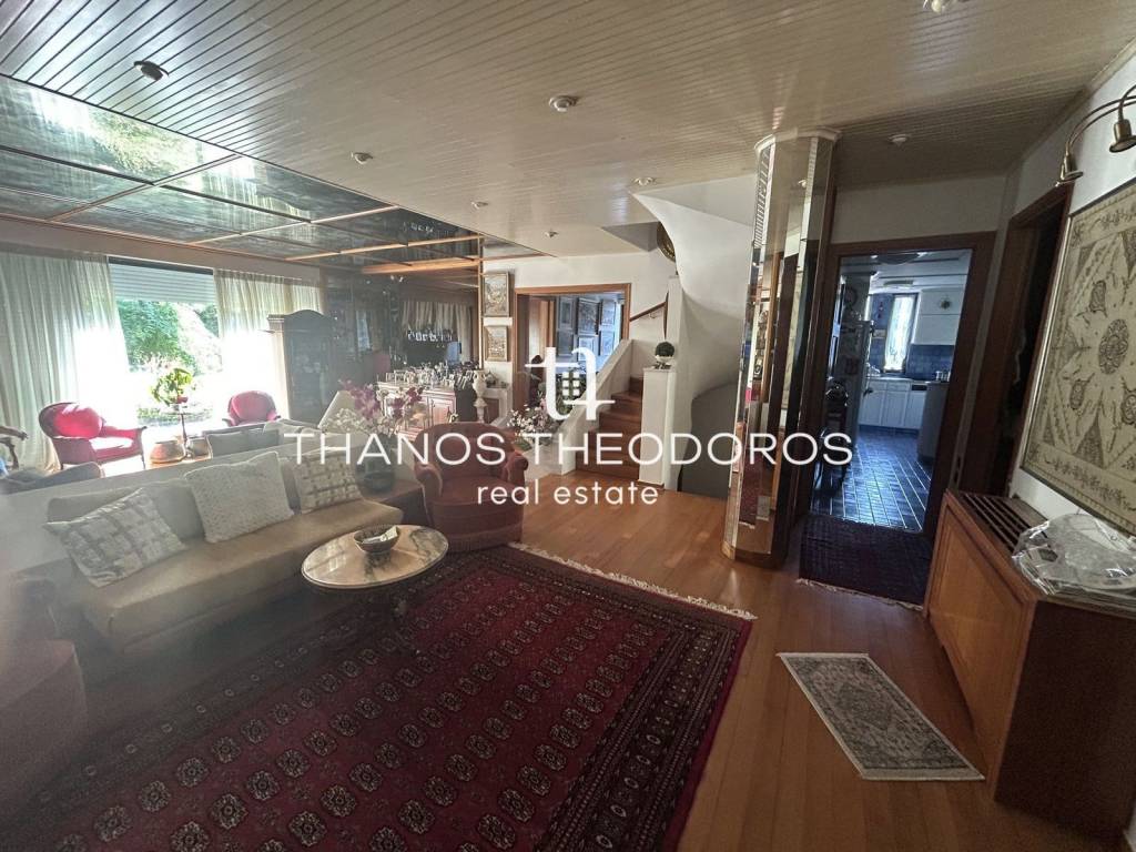 Εσωτερικοι χώροι