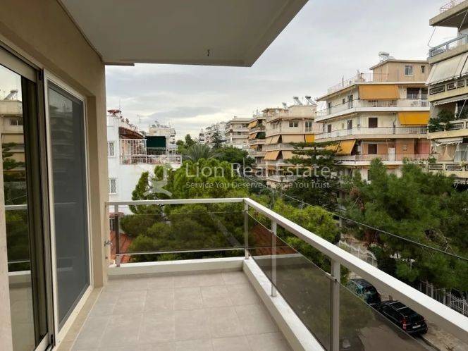 Θέα από μπαλκόνι