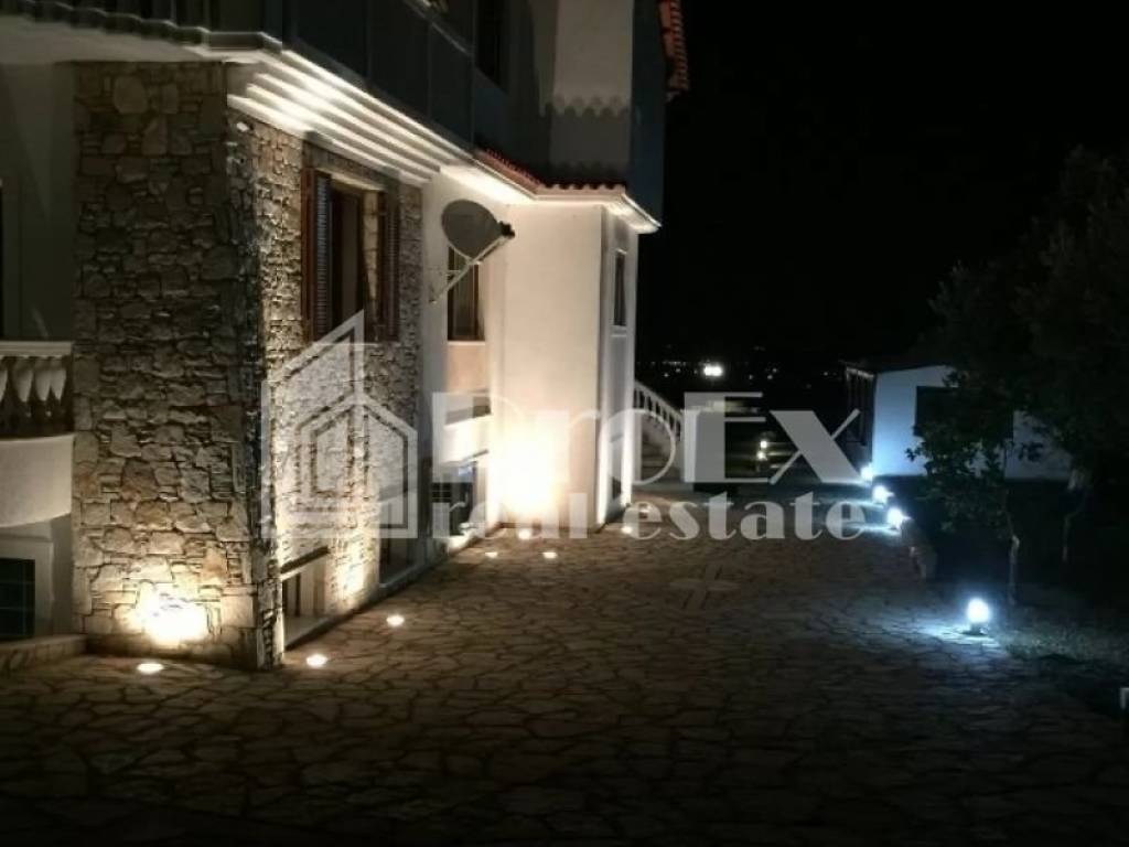 Θέα από μπαλκόνι