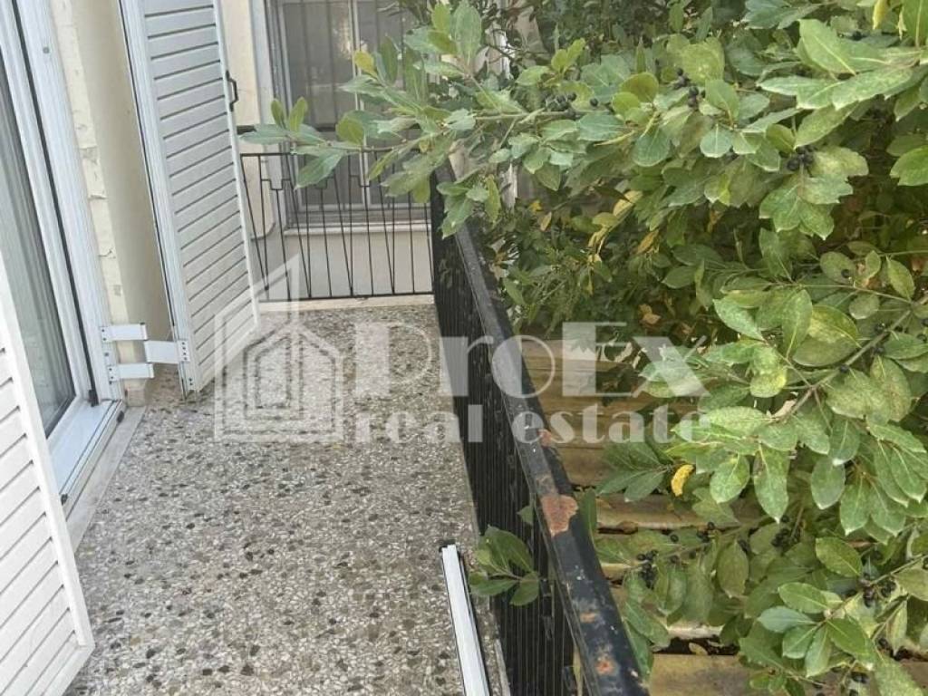 Θέα από μπαλκόνι