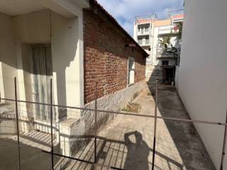 ΕΙΣΟΔΟΣ- ΑΥΛΗ